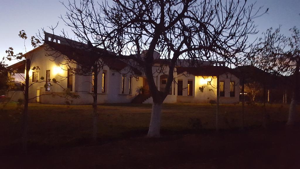 Villa Corsua فالي دي جوادالوبي المظهر الخارجي الصورة